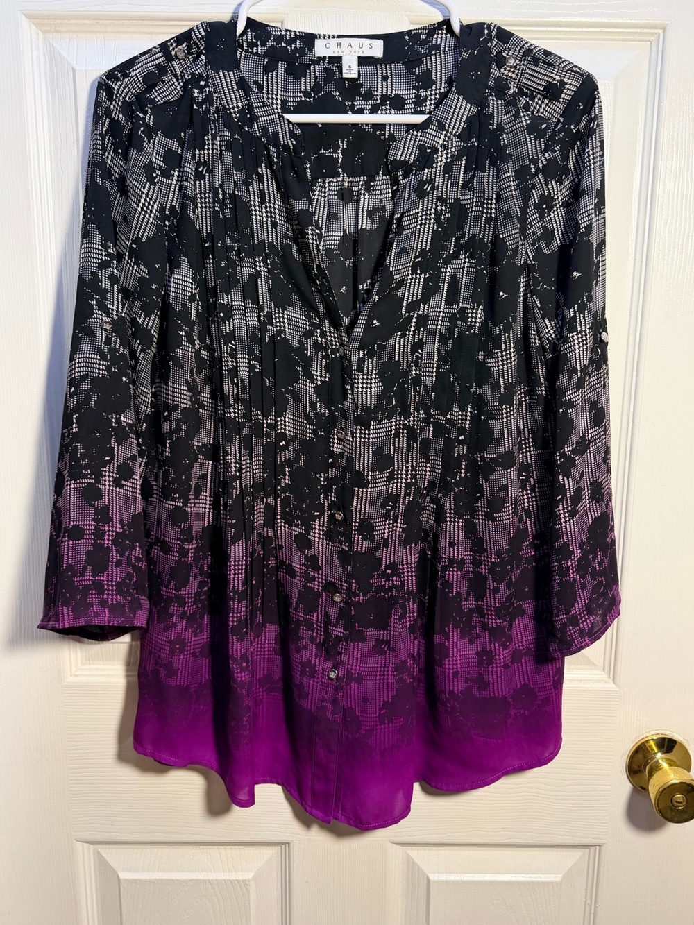 Chaus Women's Black to Purple Ombre Button-Front Blouse